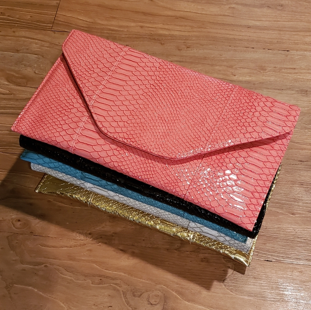 Classic 70s Python Clutch or Tablet Case - Picture 11 of 15